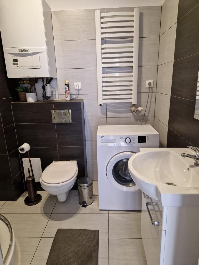 Apartament Przybudowka Daire Katoviçe Dış mekan fotoğraf